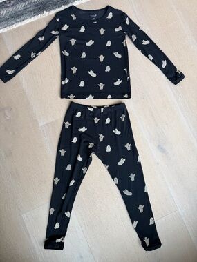 Kyte BABY Black and Cream Ghost Print Pajama Set- Gender Neutral
